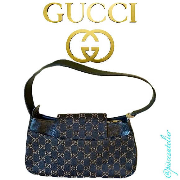 Gucci Vintage GG Monogram Supreme Canvas with Leather Trim Baguette Bag - Picture 12 of 15
